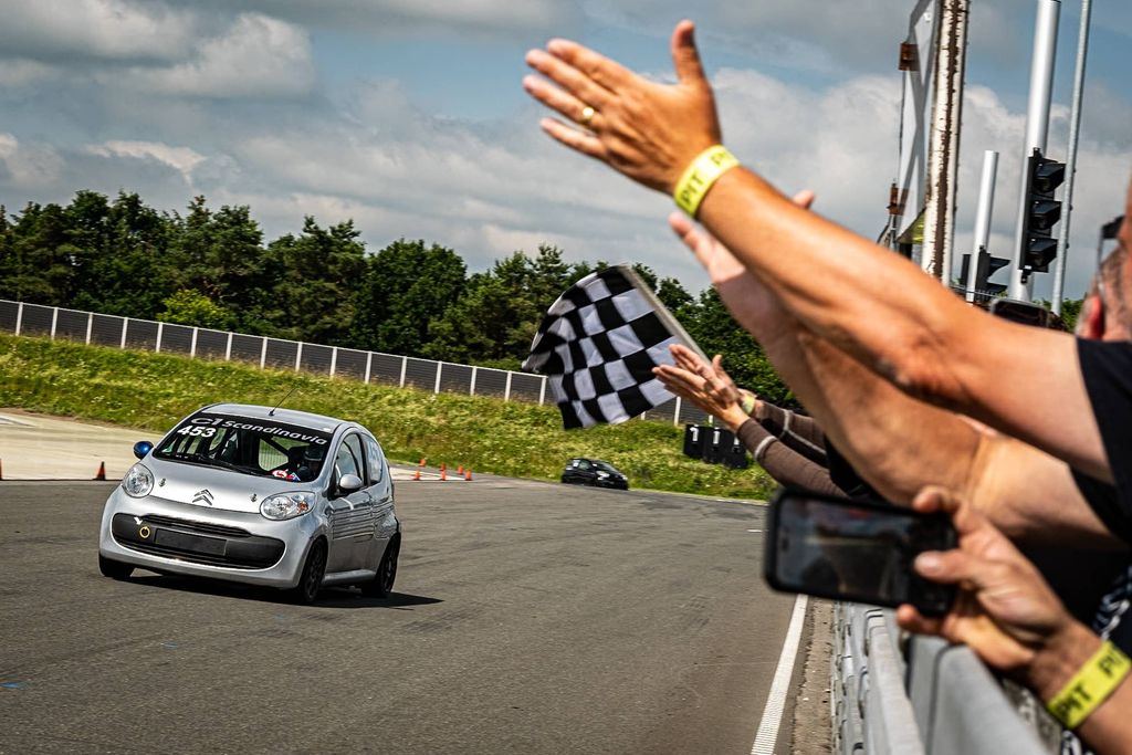 C1 Scandinavia leverede varen på Ring Djursland
(Foto: Grippo)